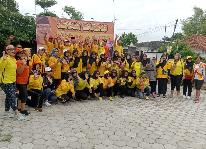 Sobat Anies Nganjuk Gelar Senam, Pengobatan Gratis, hingga Dialog dengan berbagai Partai15 Januari 2023 1:49 PM